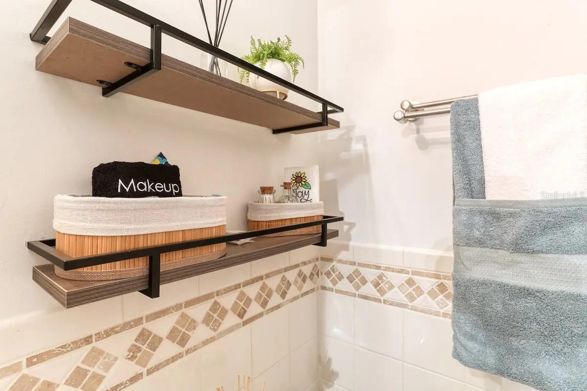 4014 W PALMIRA AVE — photo 42