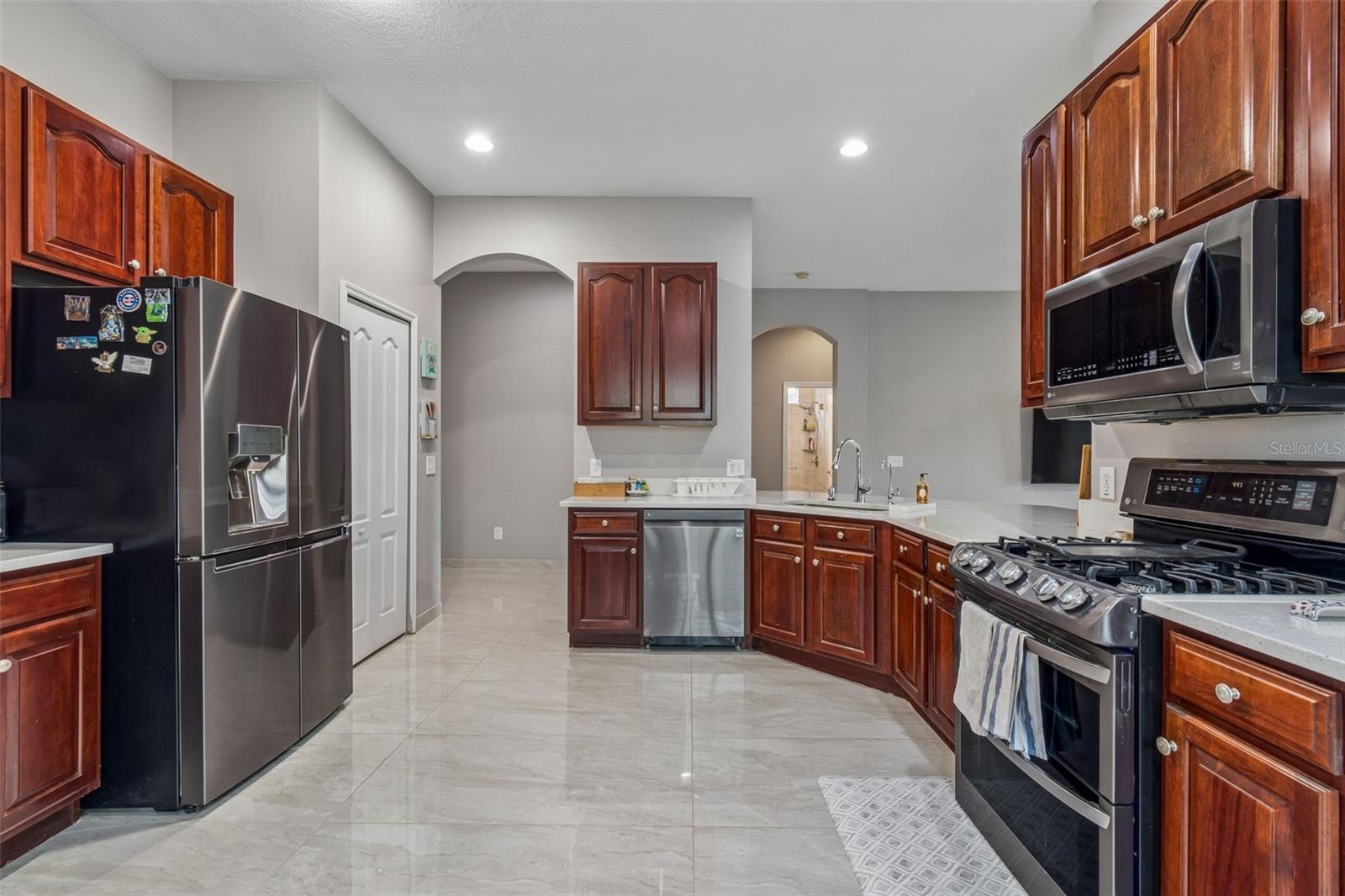 20133 HERON CROSSING DR — photo 10