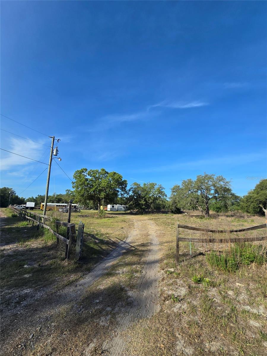 14515 GIDDYUP LN — photo 5