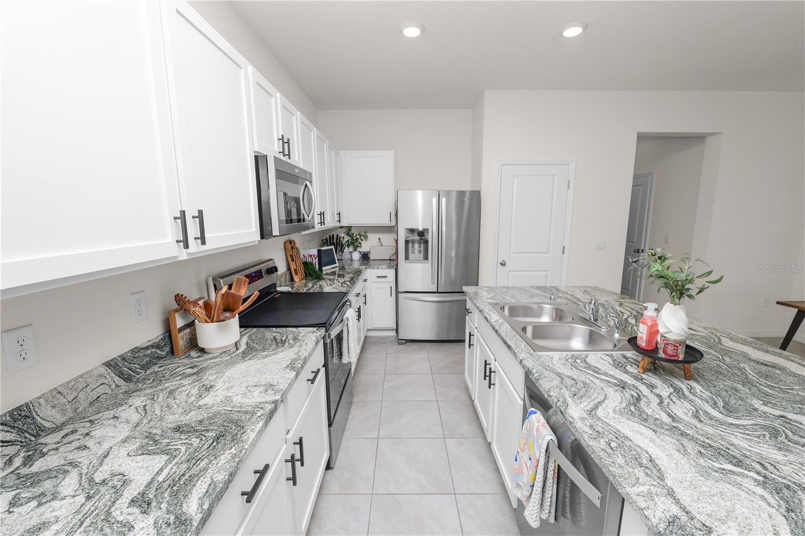 3830 SUNFLOWER FIELD PL — photo 7
