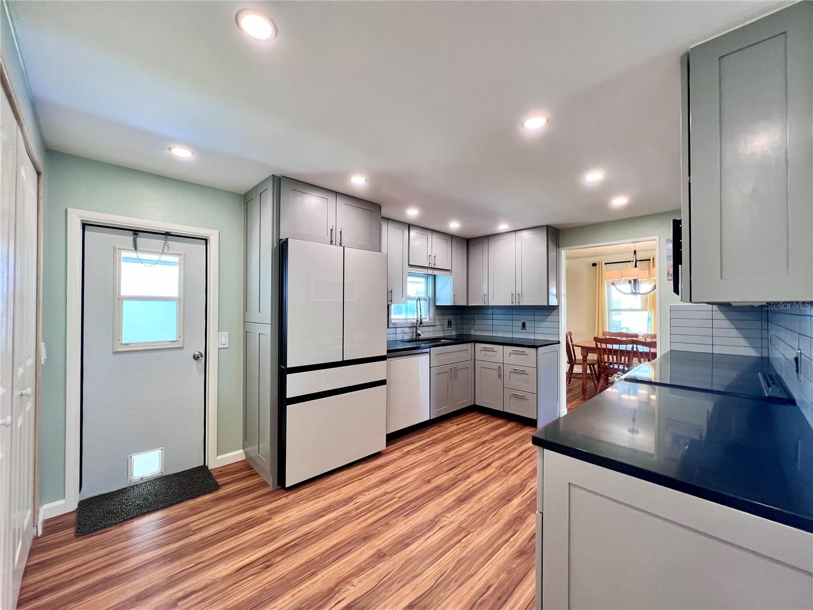 1100 BELCHER RD S #130 — photo 7