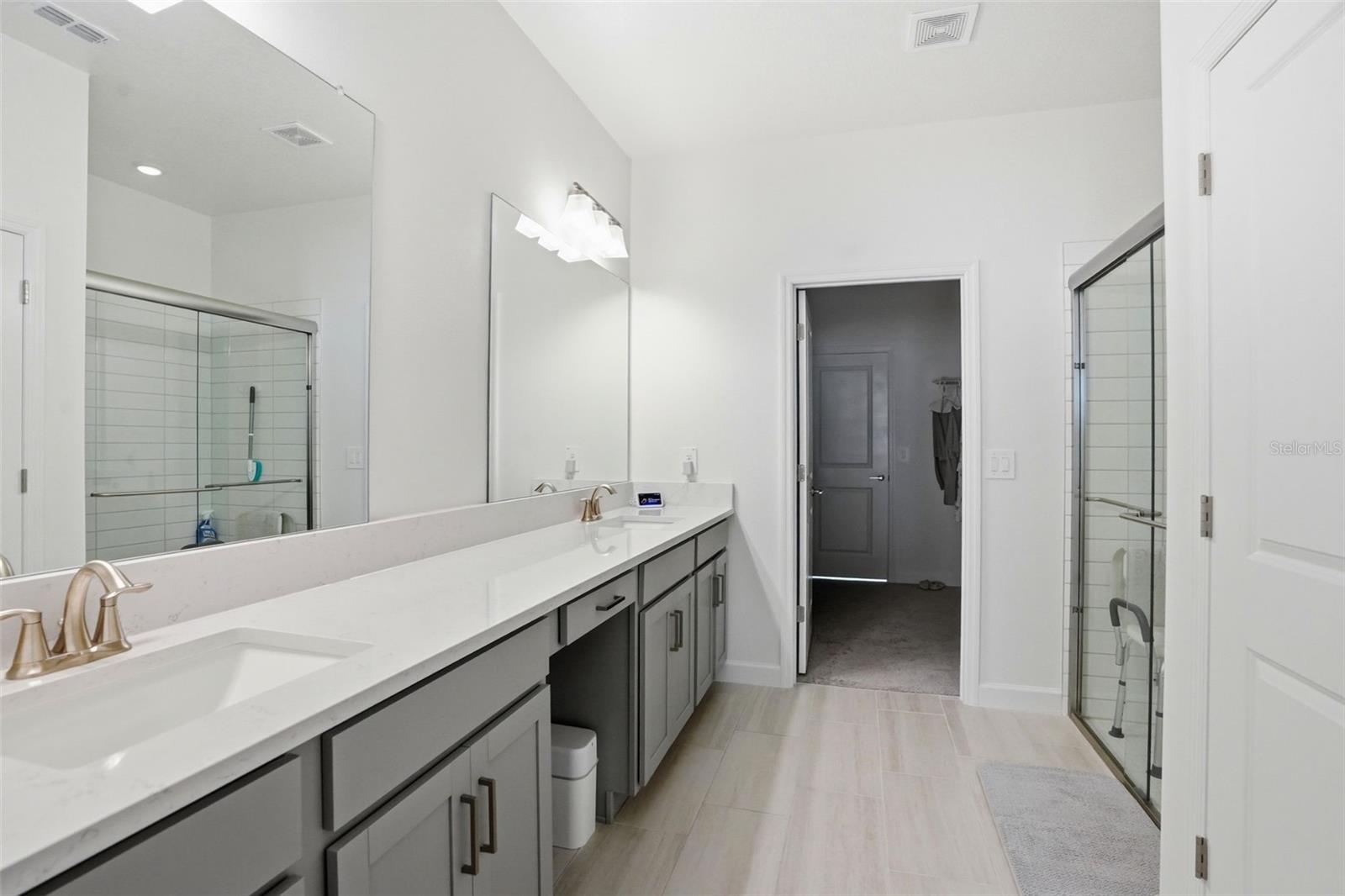 10770 TUPPER CAY DR — photo 34