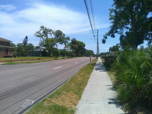 2040 22ND AVE S — photo 8