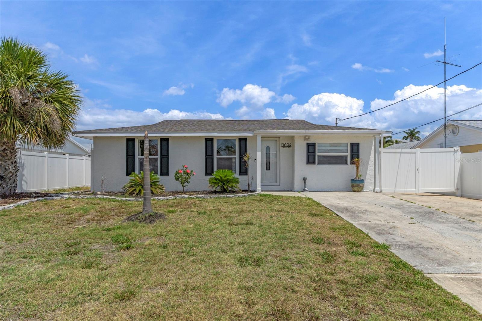 13804 MALCOLM AVE — photo 6