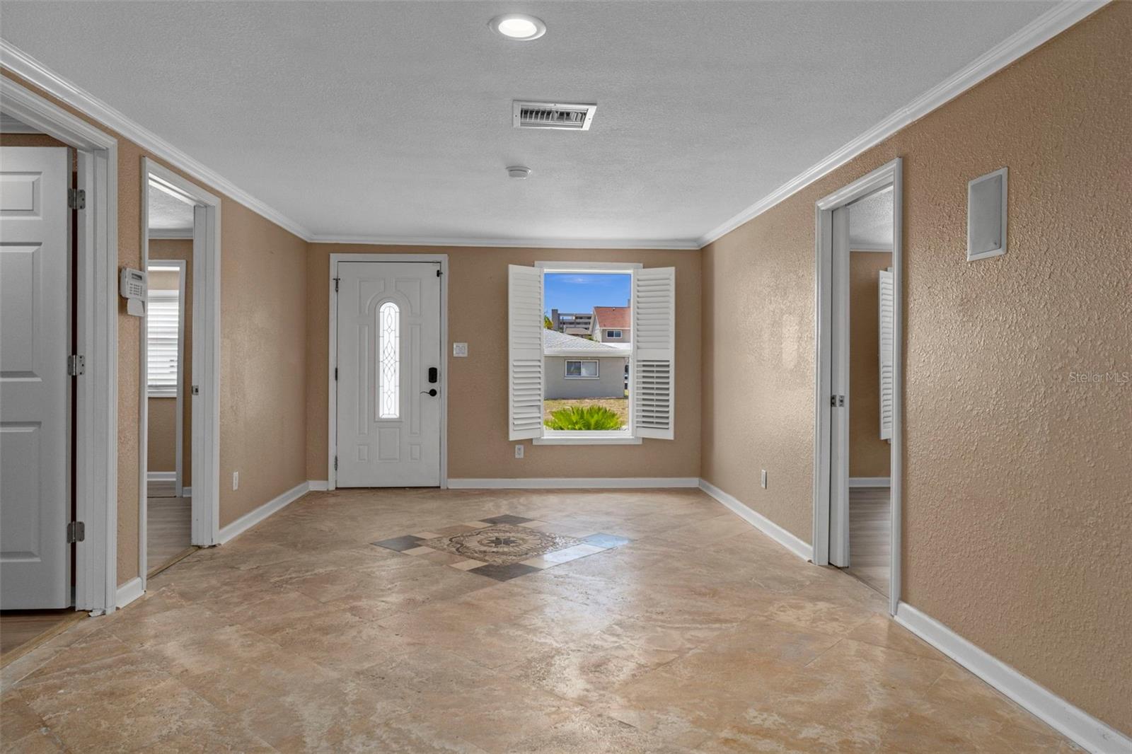 13804 MALCOLM AVE — photo 11