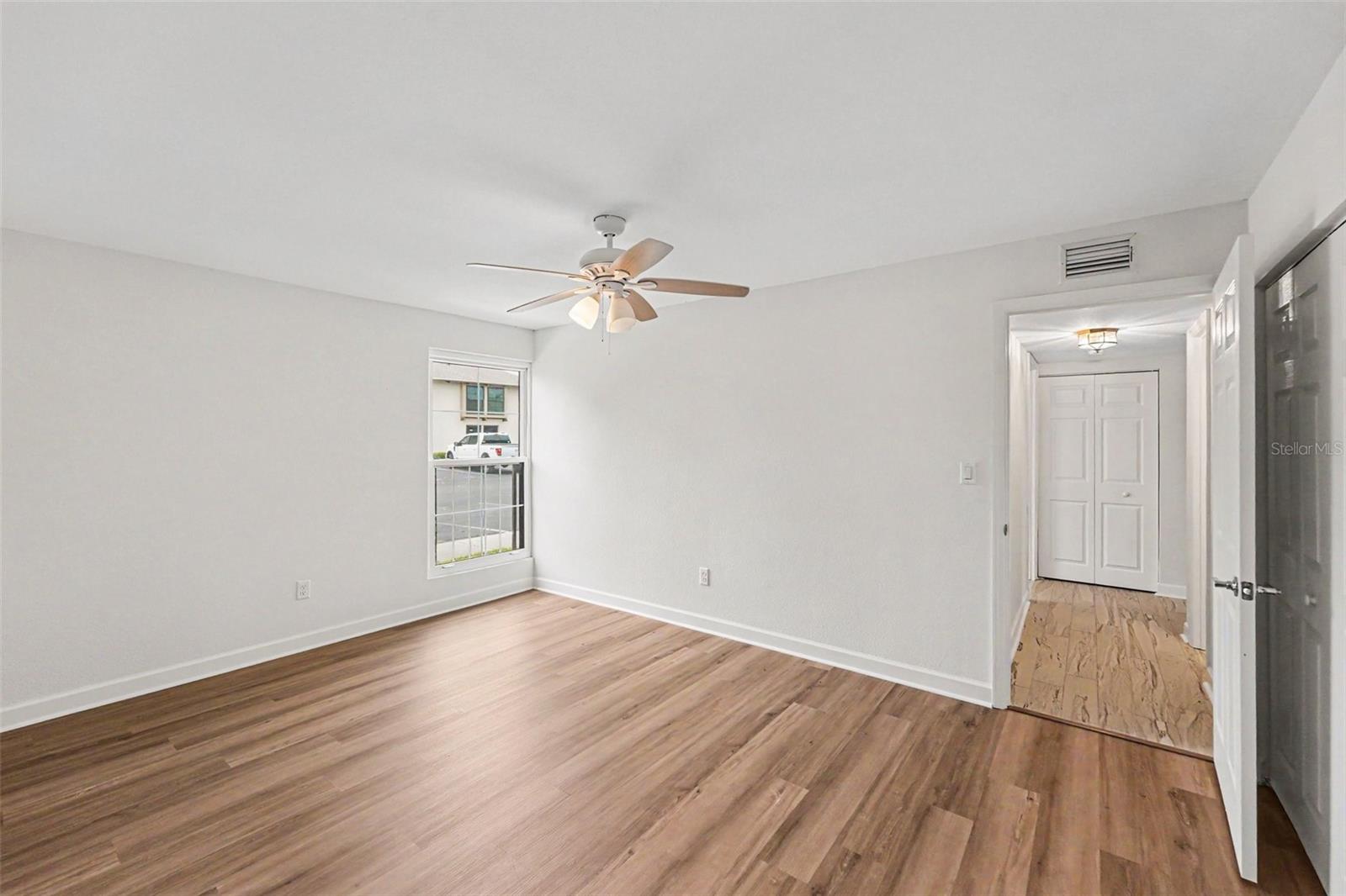 546 PLAZA SEVILLE CT #85 — photo 7