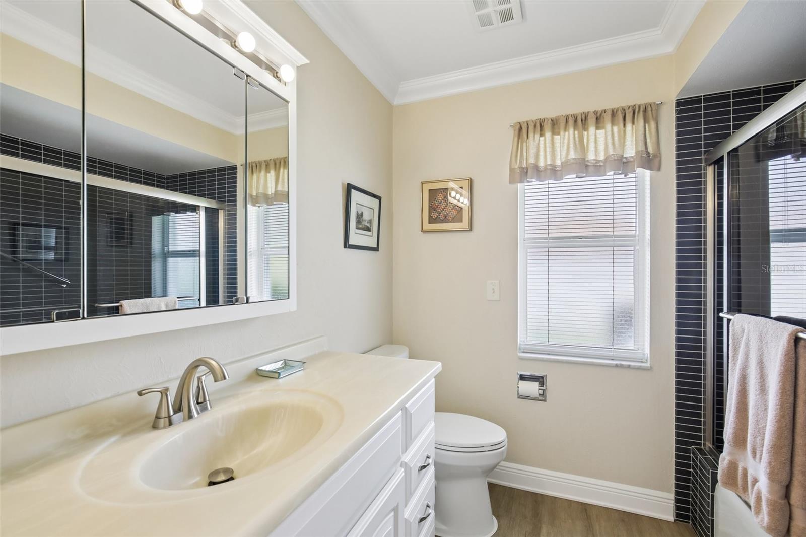 530 MAGELLAN DR — photo 16