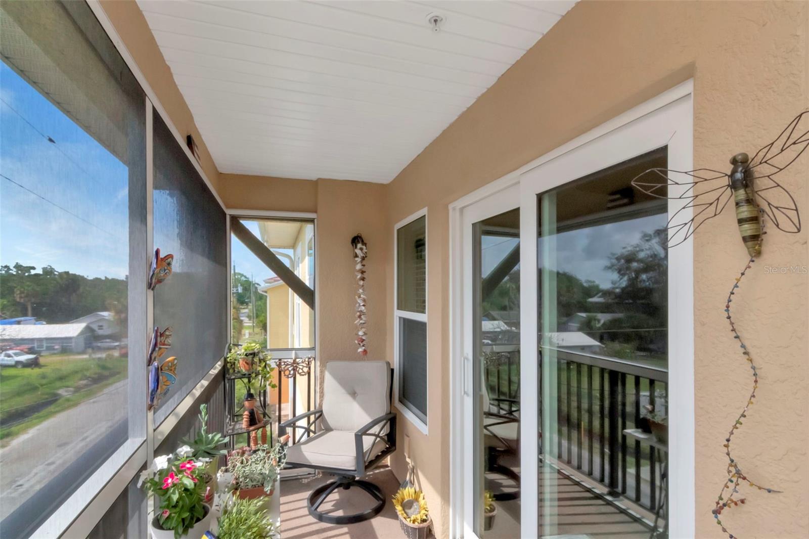 6395 BANYAN BLVD #303 — photo 40