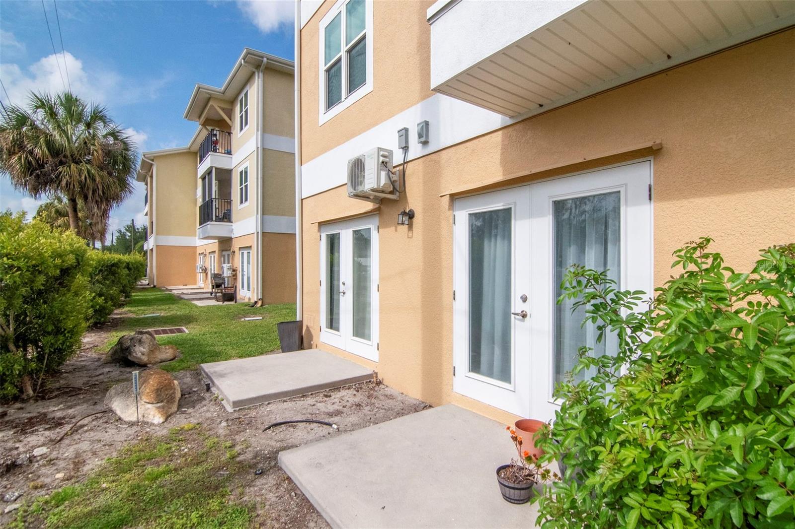 6395 BANYAN BLVD #303 — photo 44