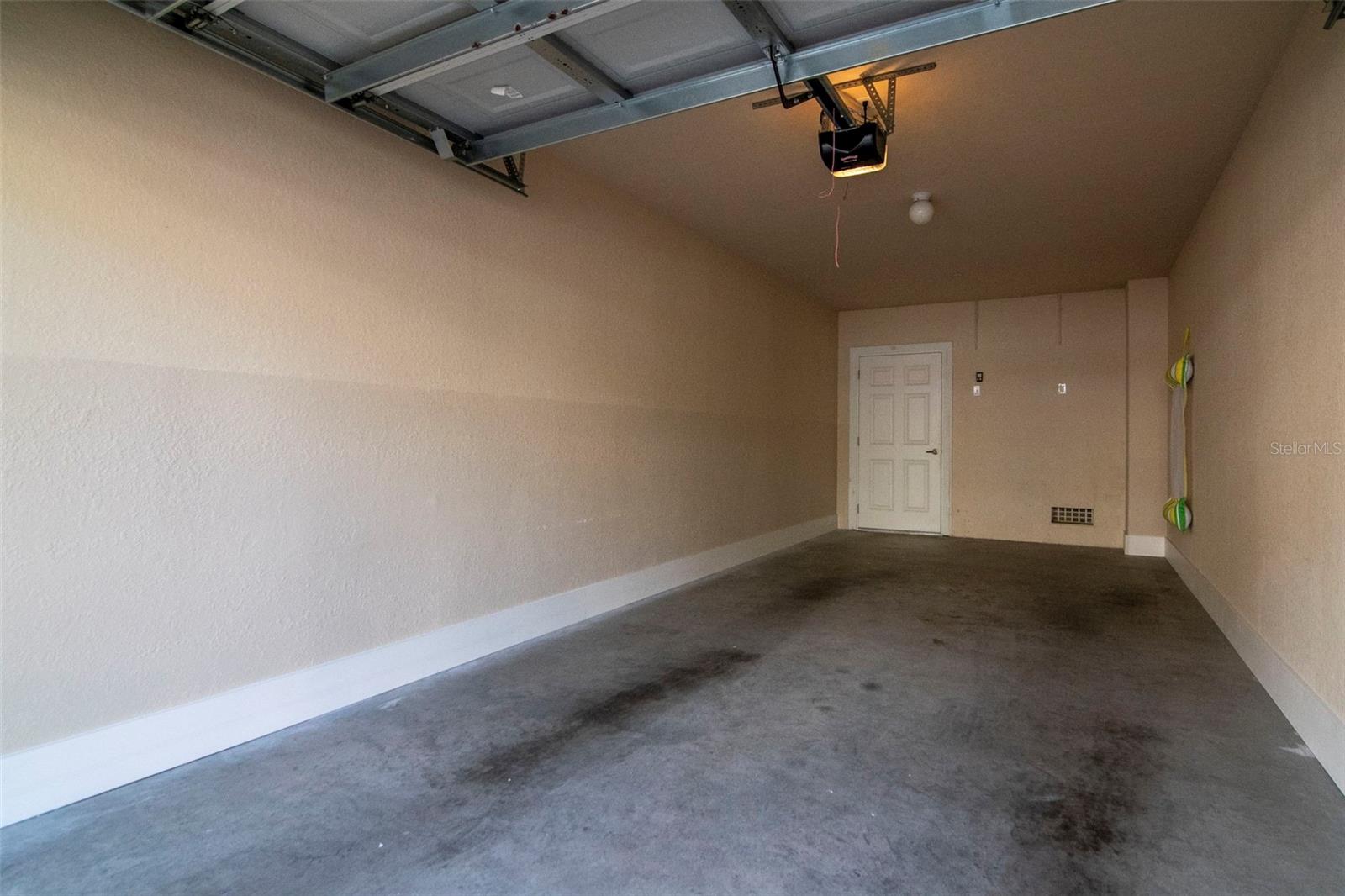 6395 BANYAN BLVD #303 — photo 46