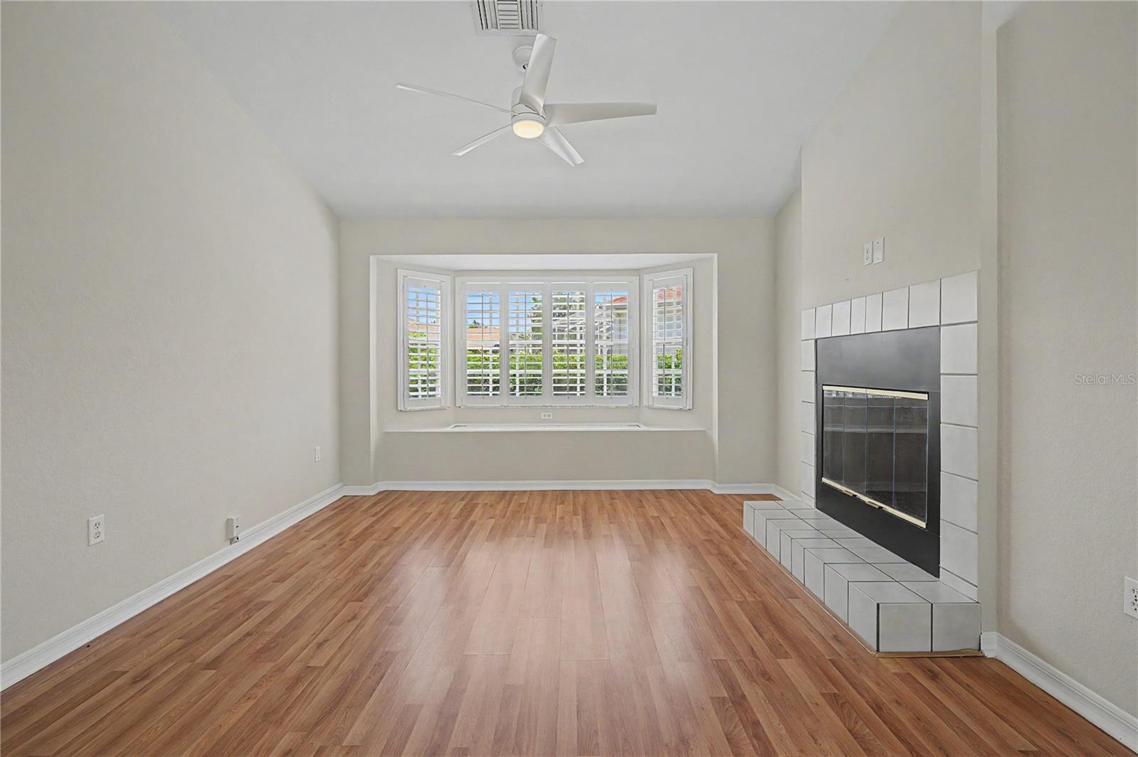 6208 HUNTINGTON DRIVE — photo 21
