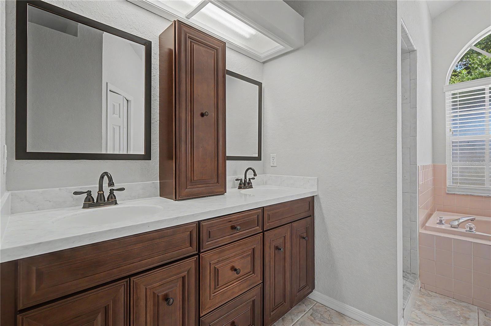 6208 HUNTINGTON DRIVE — photo 33