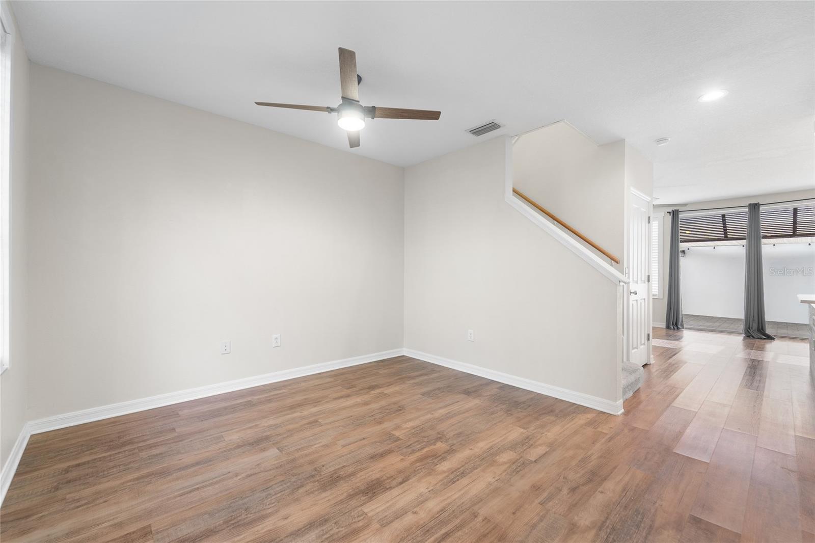 10007 BRADWELL PL — photo 4