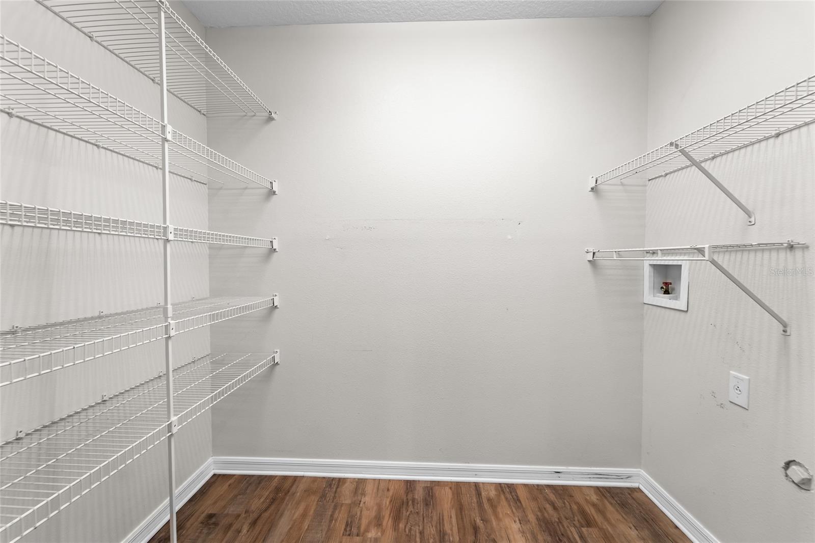10007 BRADWELL PL — photo 18