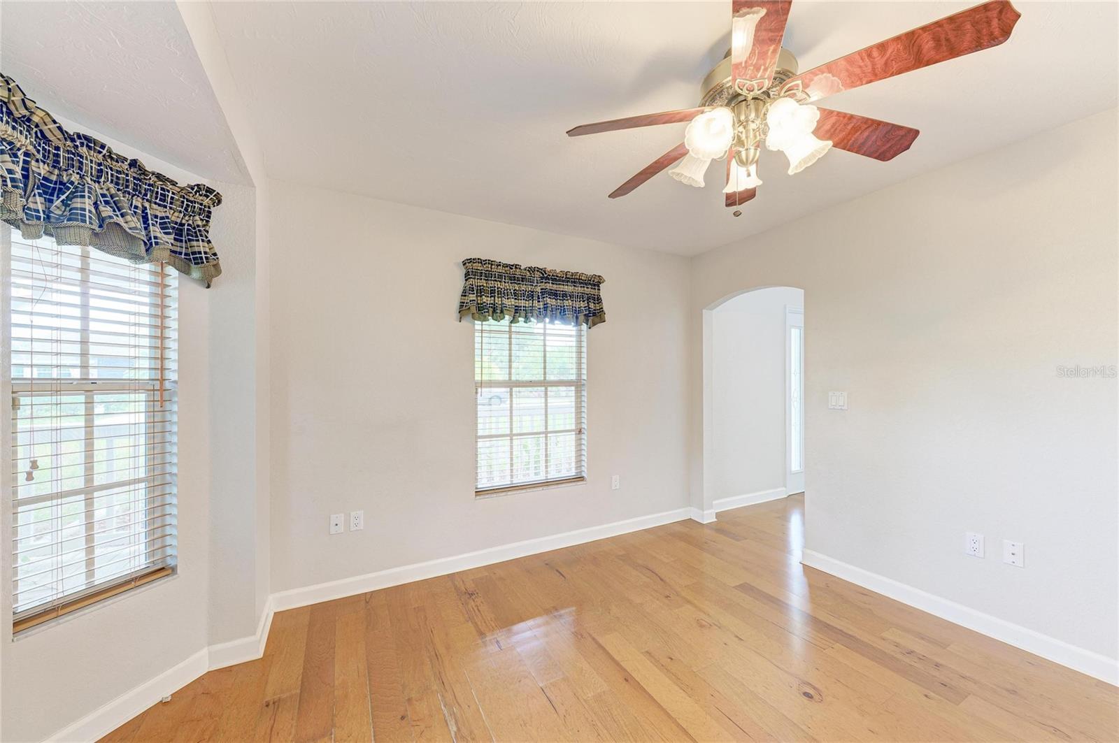 518 129TH ST NE — photo 31