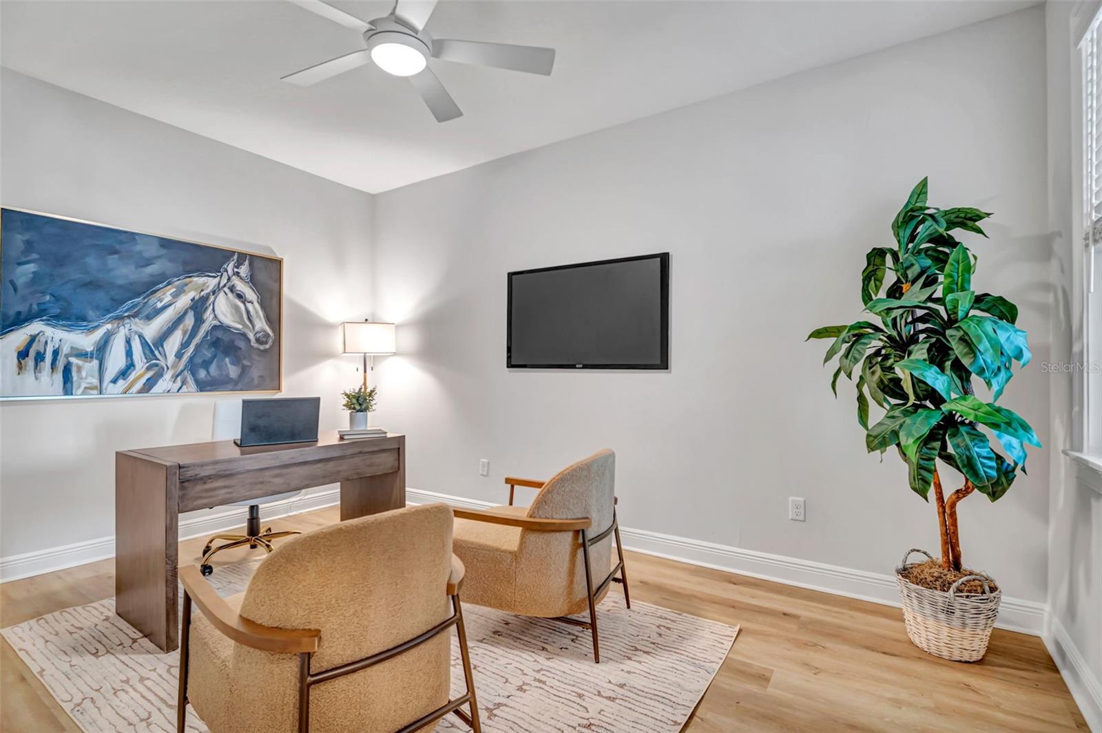 208 W FRANCES AVE #3 — photo 11