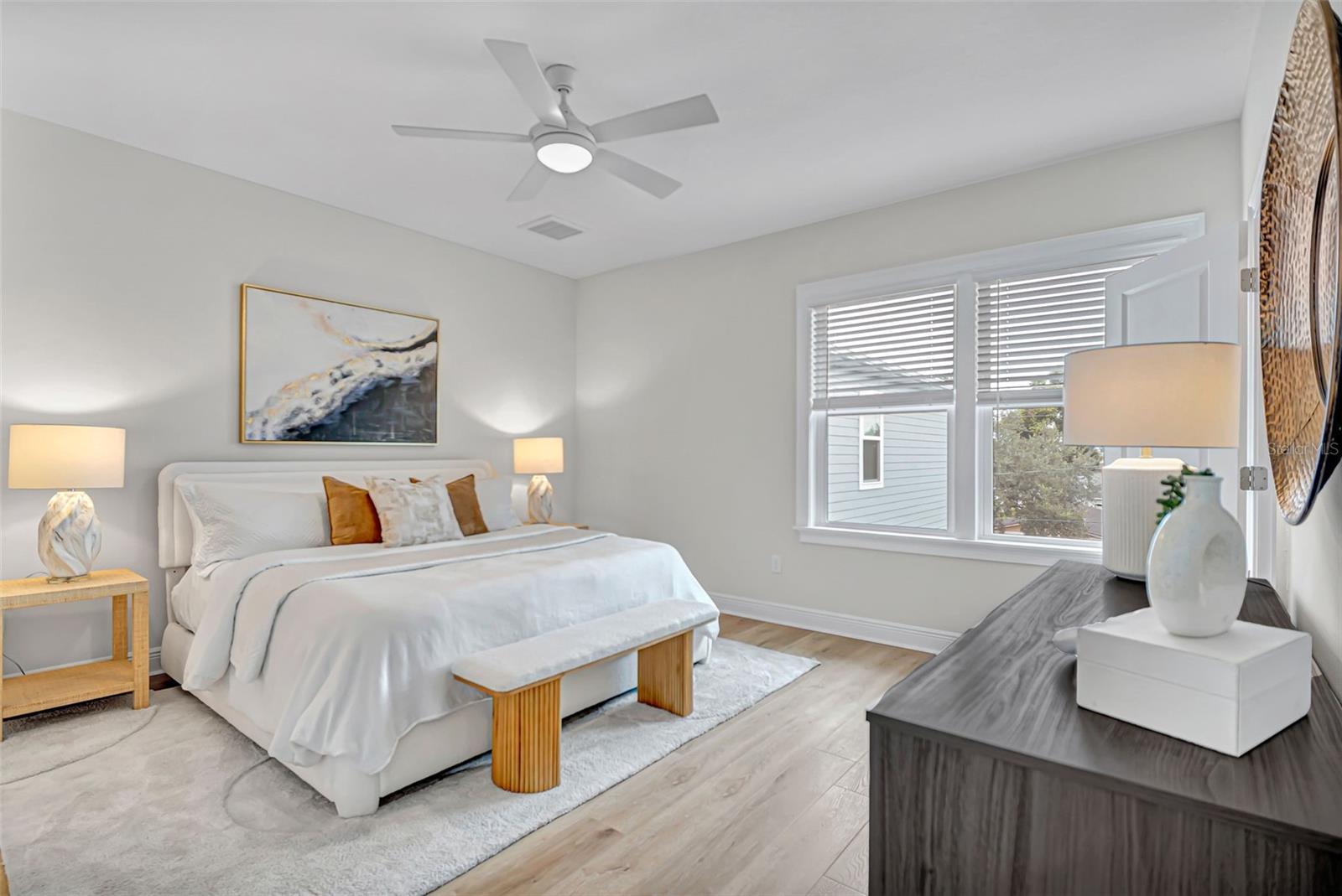 208 W FRANCES AVE #3 — photo 15