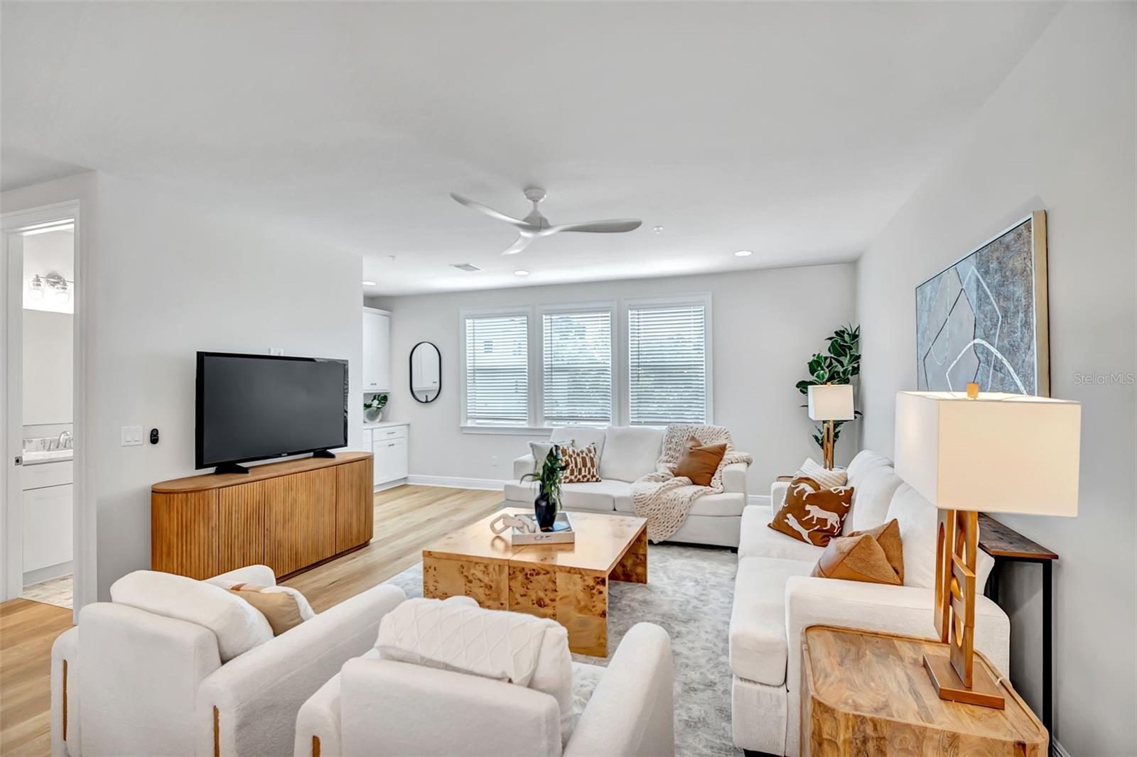 208 W FRANCES AVE #3 — photo 41