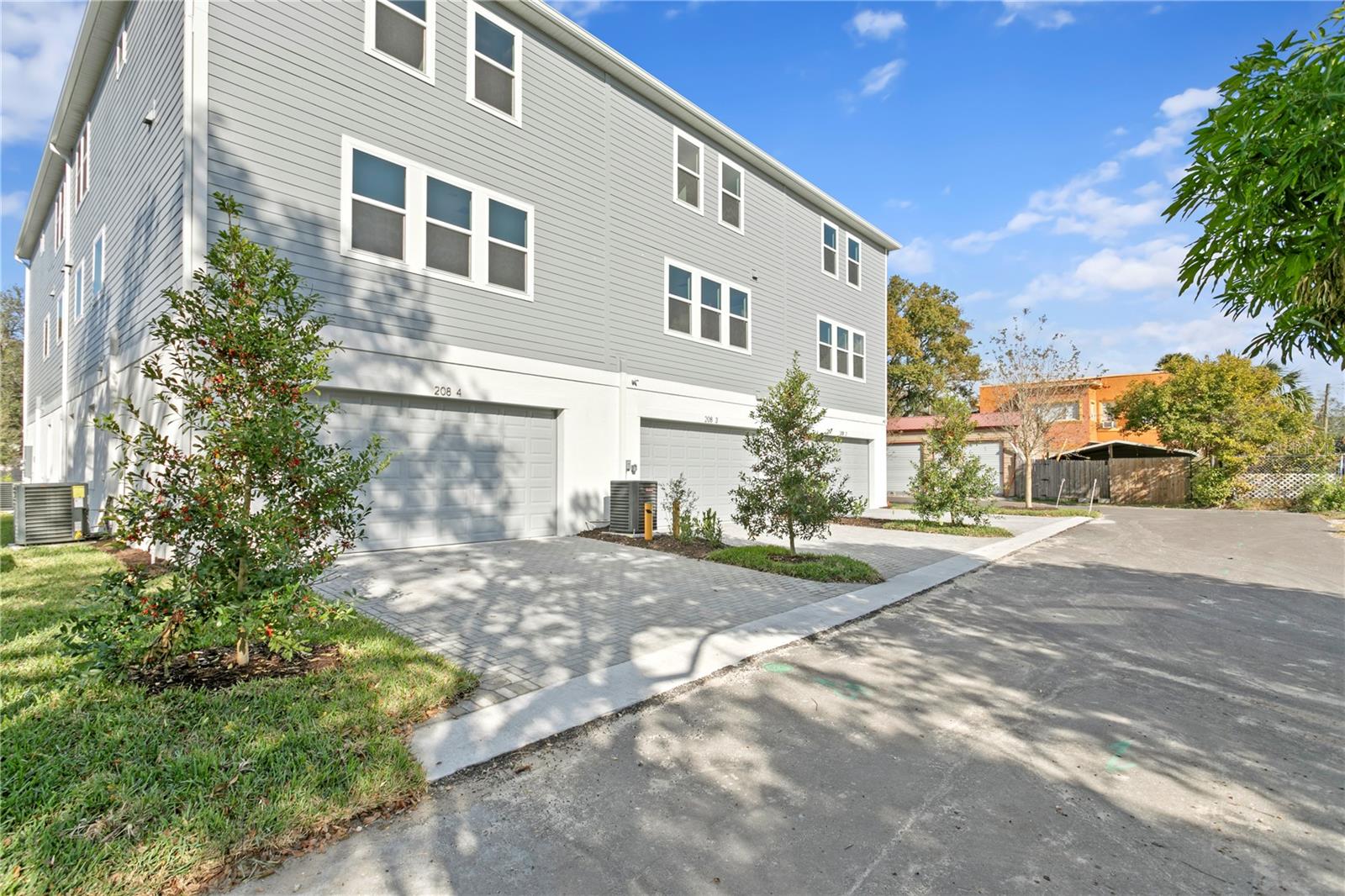 208 W FRANCES AVE #3 — photo 27