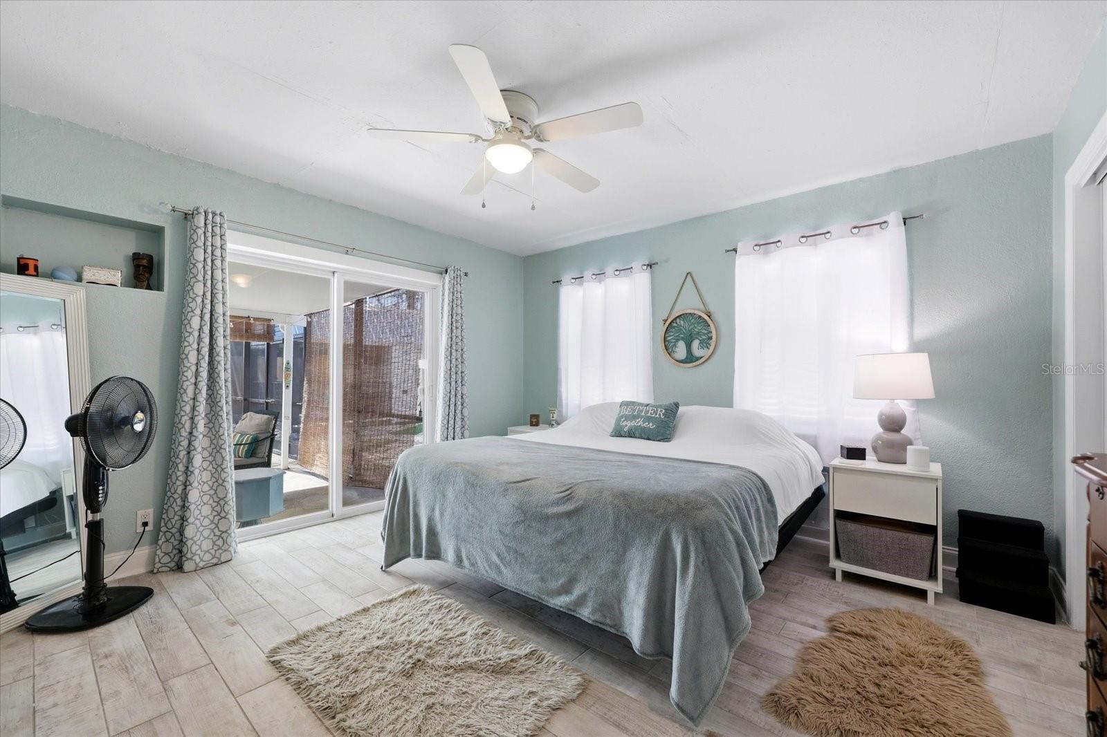 712 S GLENWOOD AVE — photo 19
