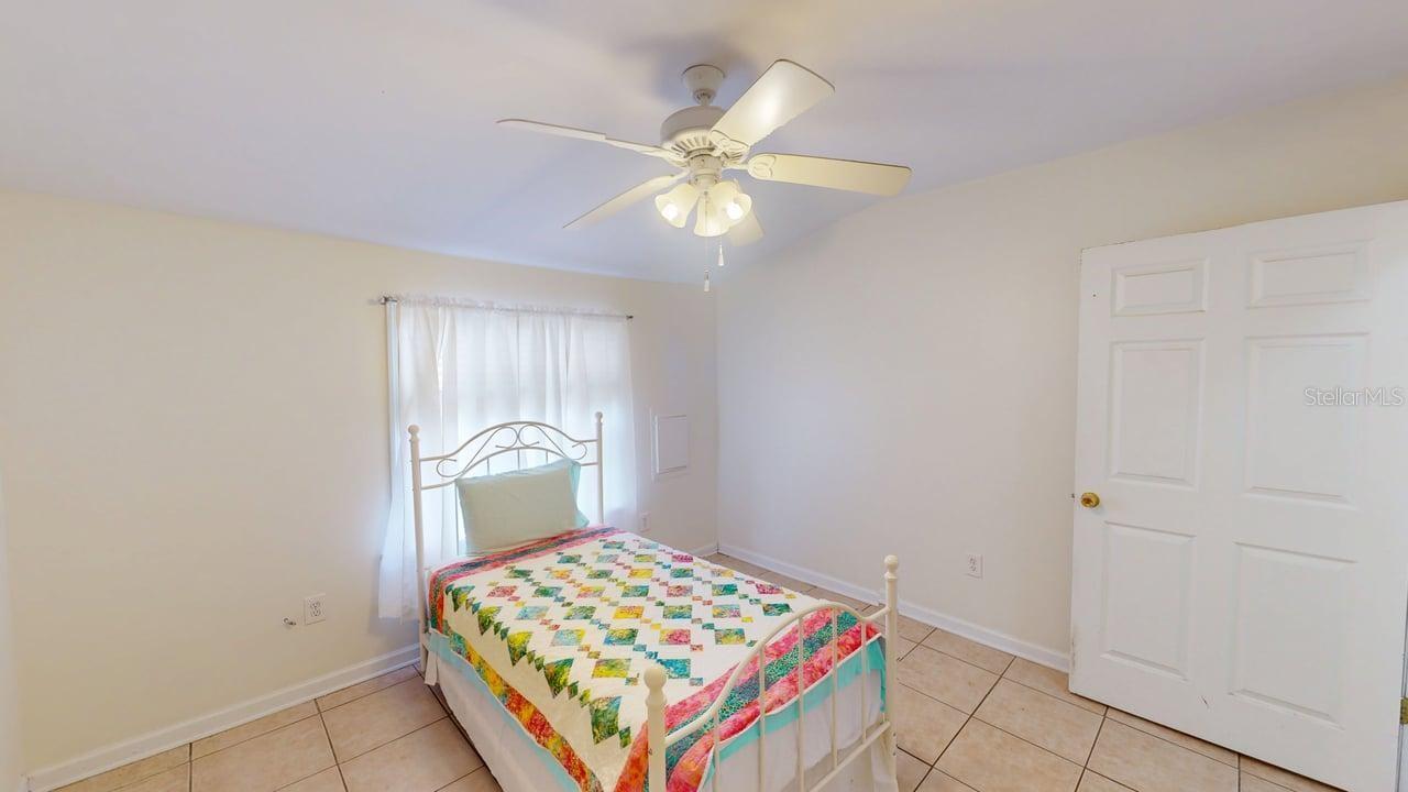 2912 HAWTHORNE ST — photo 36