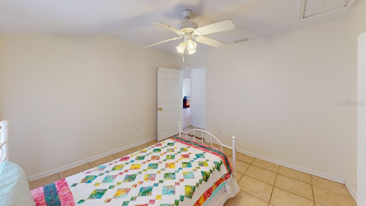 2912 HAWTHORNE ST — photo 44