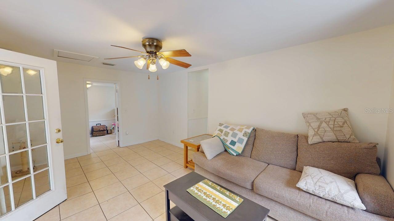 2912 HAWTHORNE ST — photo 9