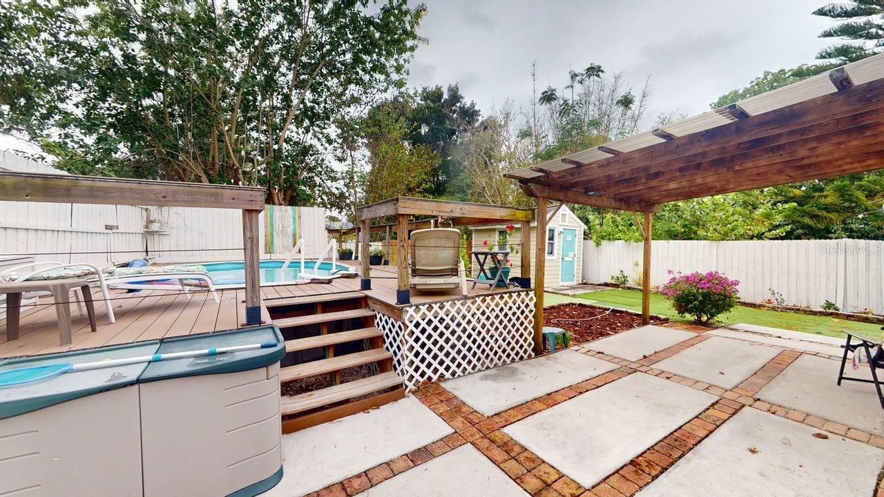 2912 HAWTHORNE ST — photo 48