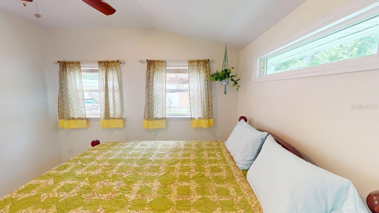 2912 HAWTHORNE ST — photo 28