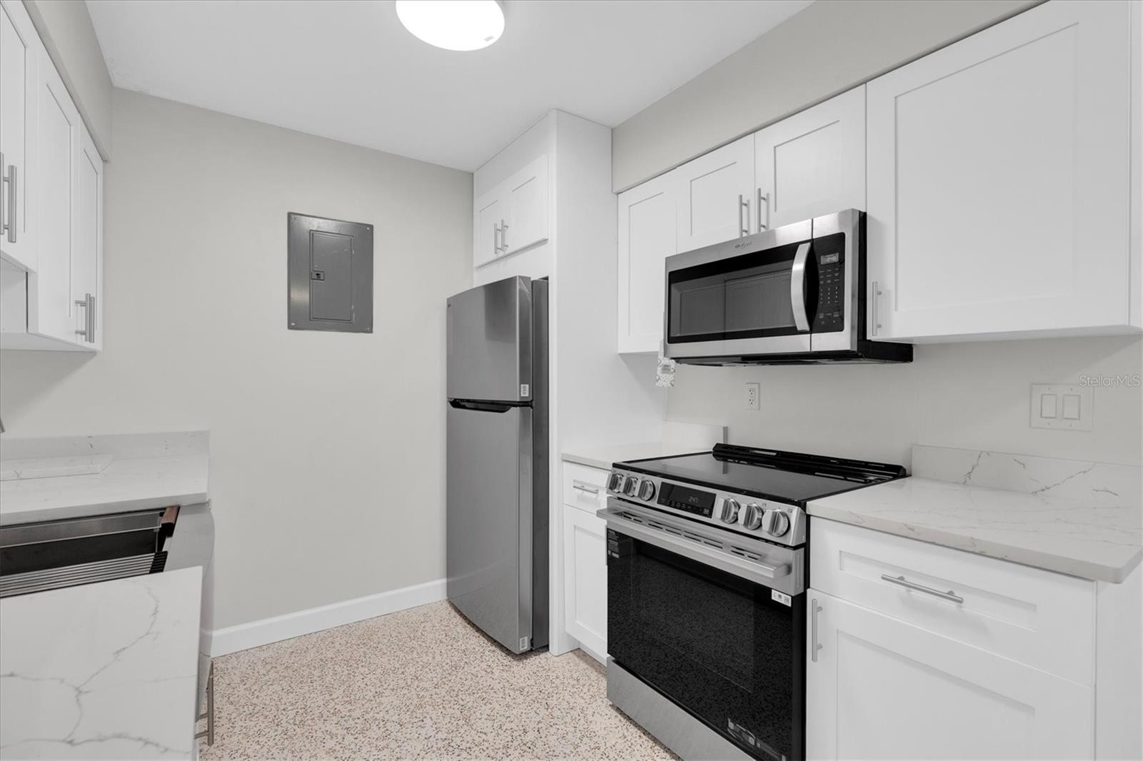 121 46TH AVE #1G — photo 9