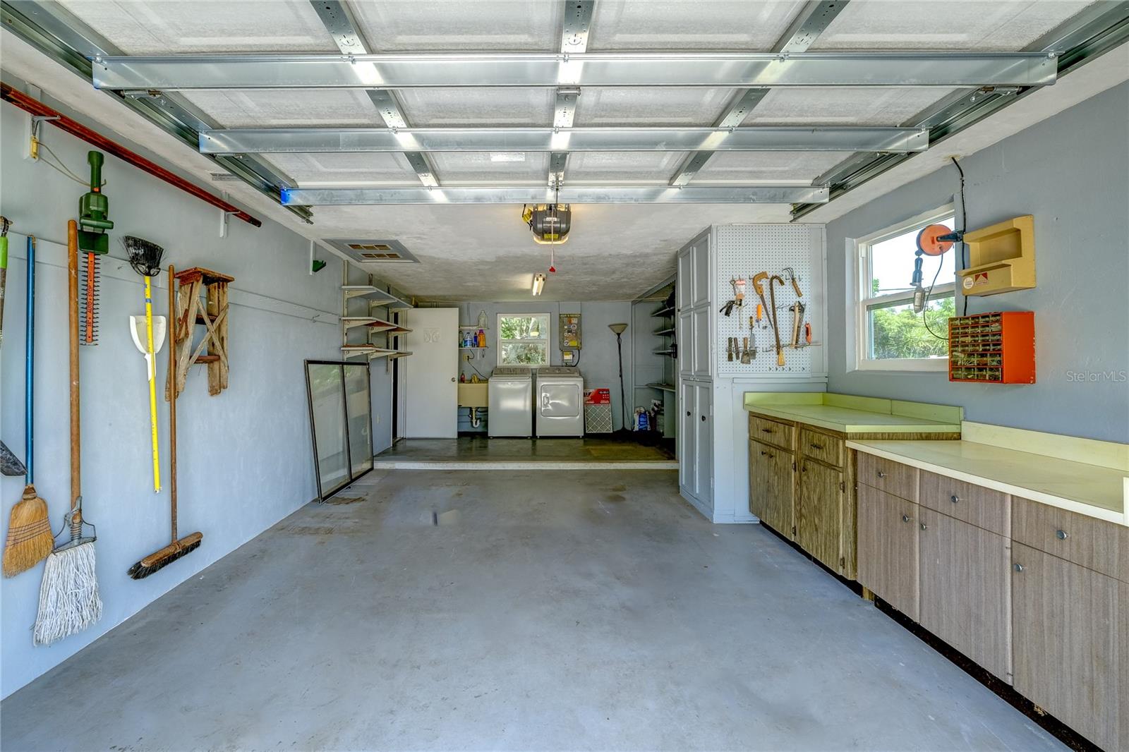 3024 CHASE CIR — photo 26