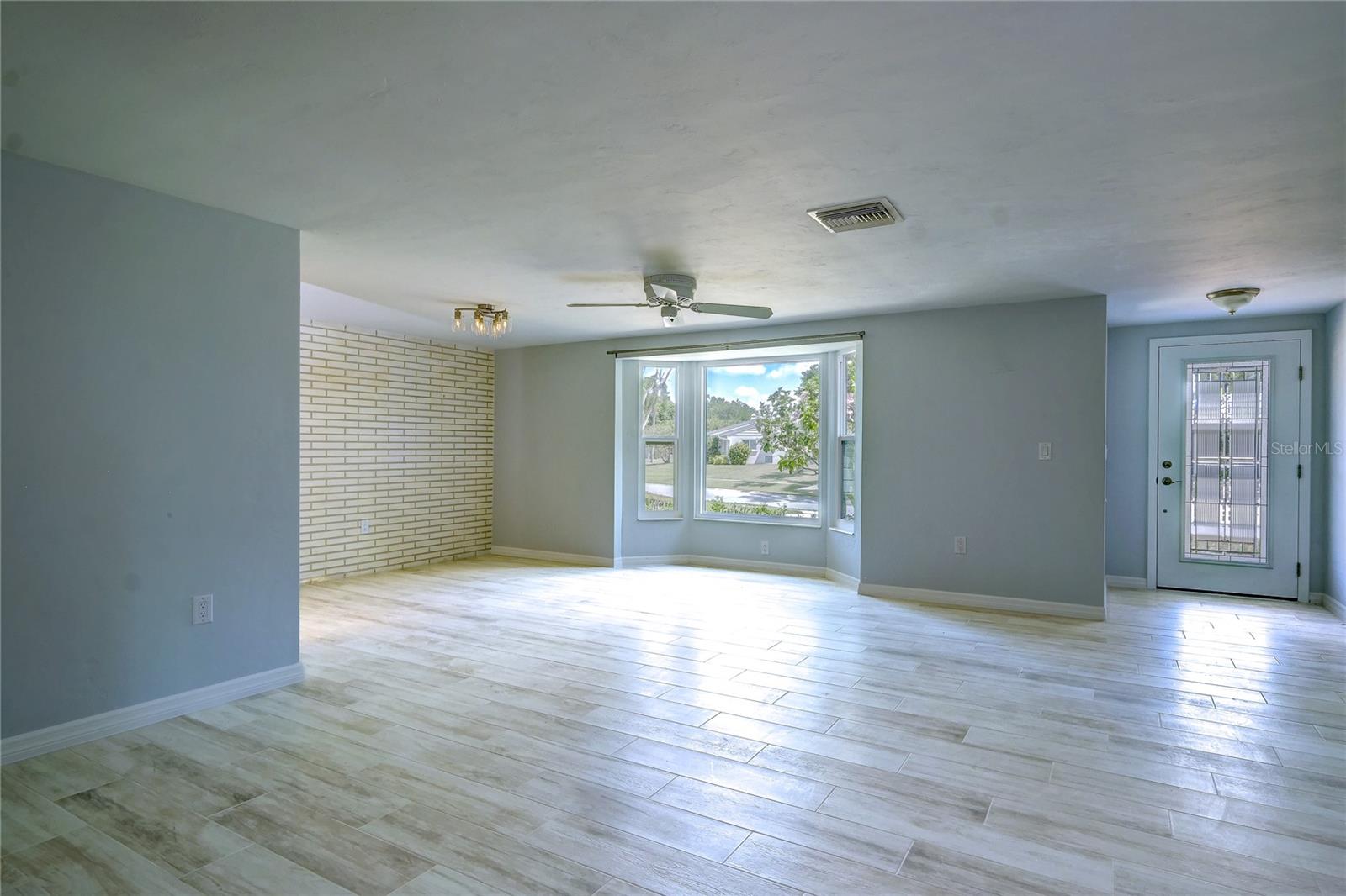 3024 CHASE CIR — photo 5