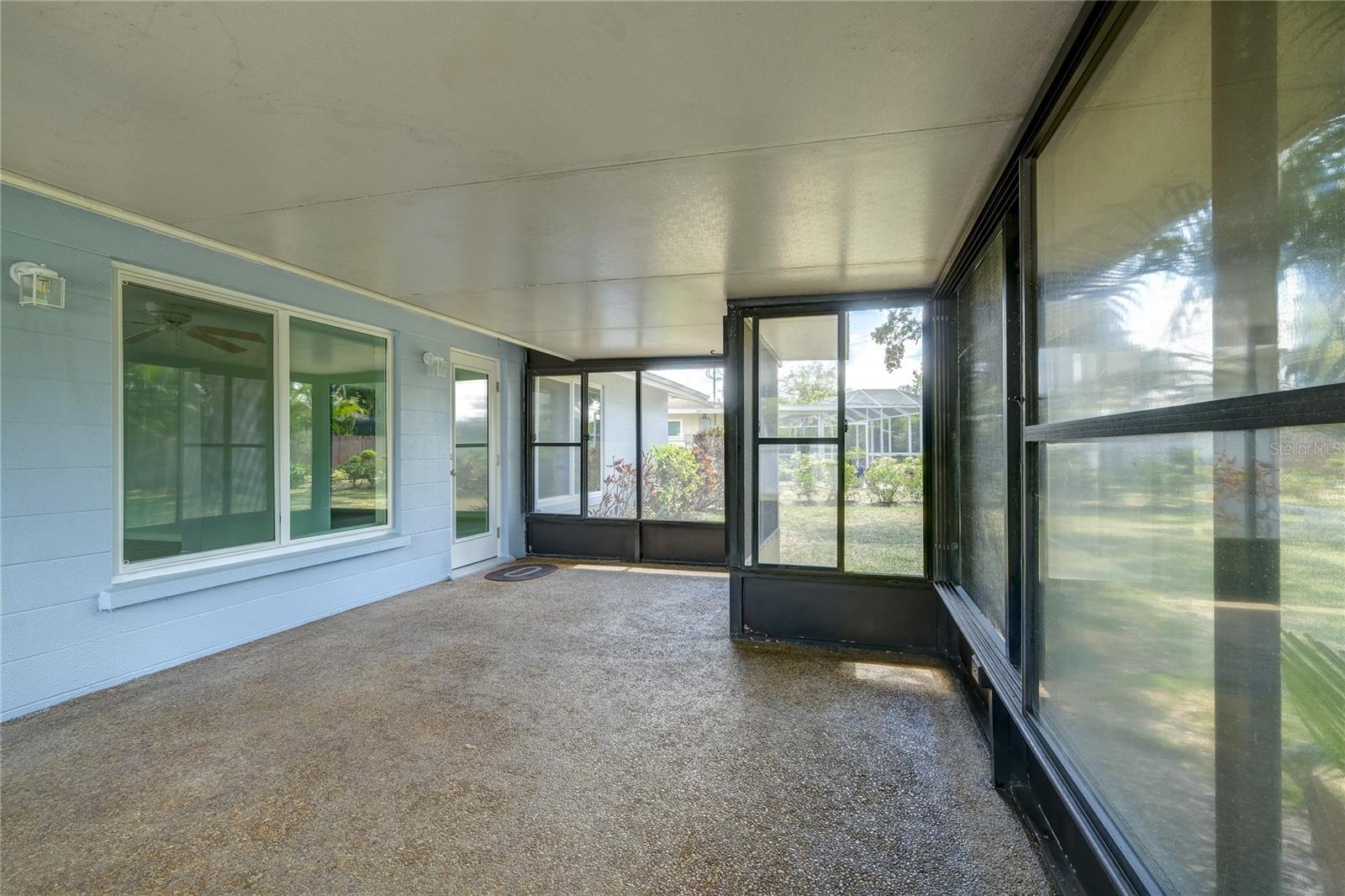 3024 CHASE CIR — photo 24