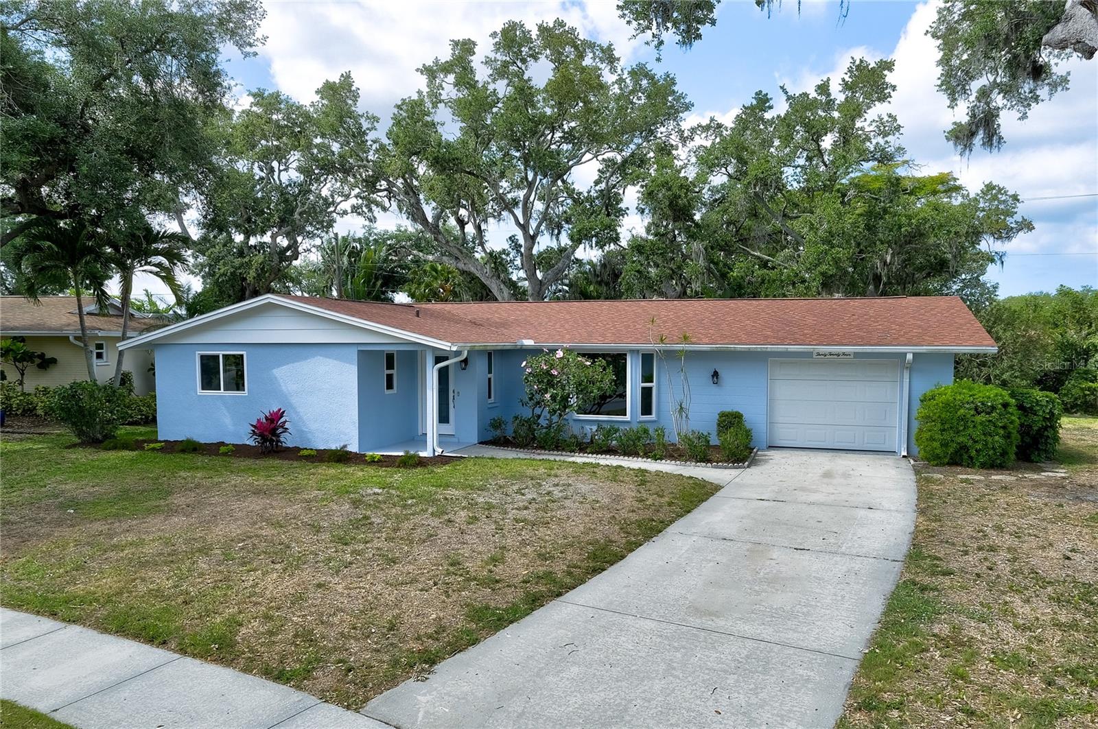 3024 CHASE CIR — photo 31