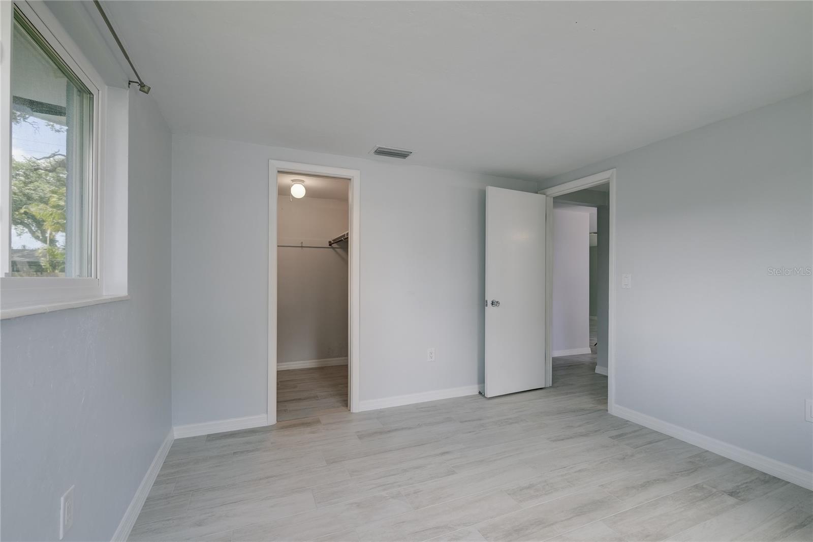 3024 CHASE CIR — photo 8