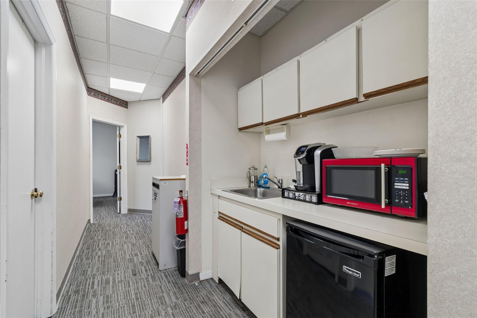 611 DRUID RD E #101-110 — photo 11