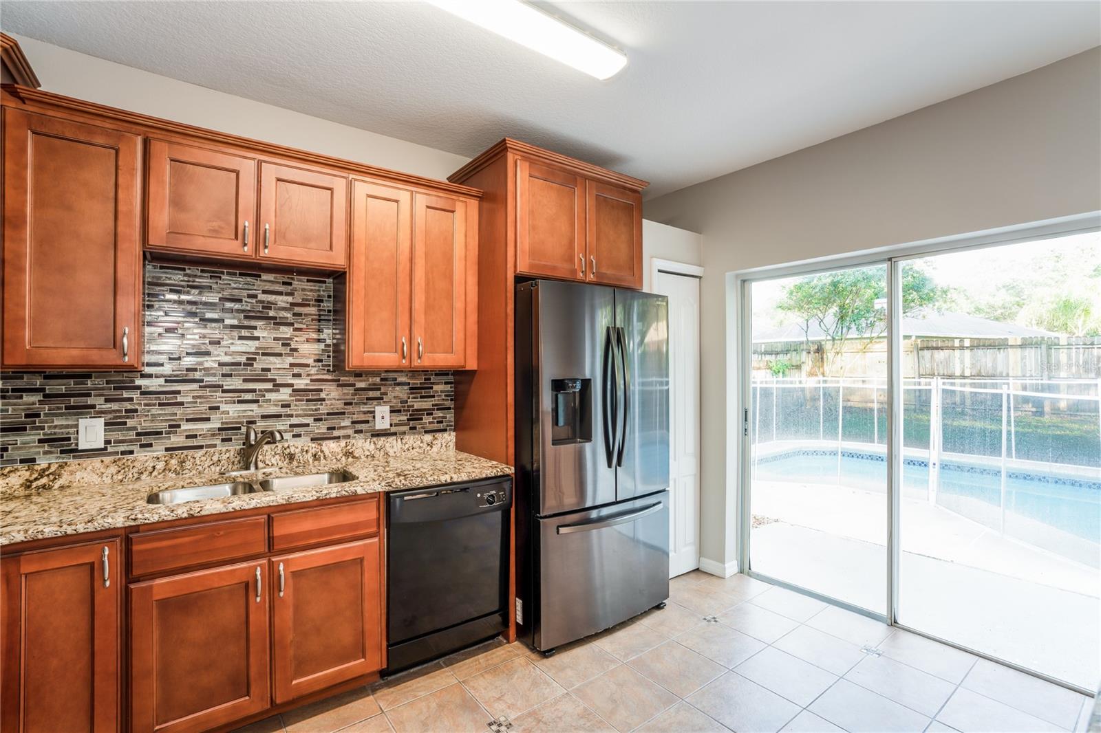 1011 LAKE SHORE RANCH DR — photo 7