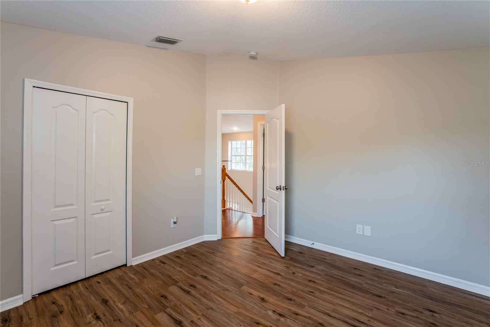 1011 LAKE SHORE RANCH DR — photo 10