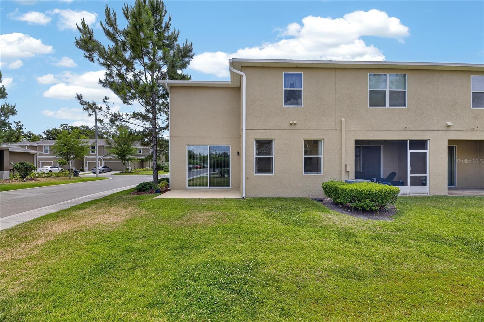 2130 BROADWAY VIEW AVE — photo 36