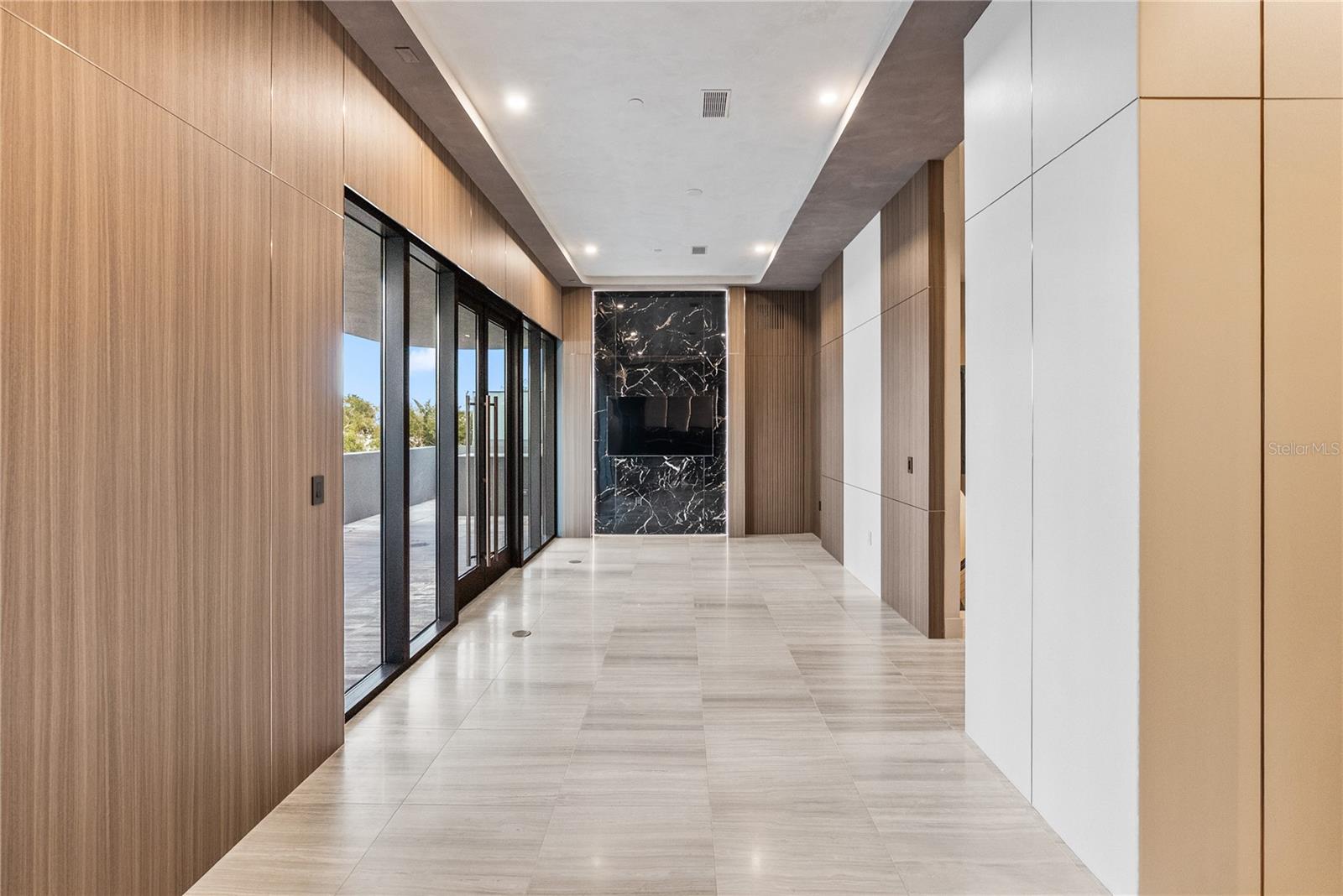 3020 W SANTIAGO ST #1 — photo 44