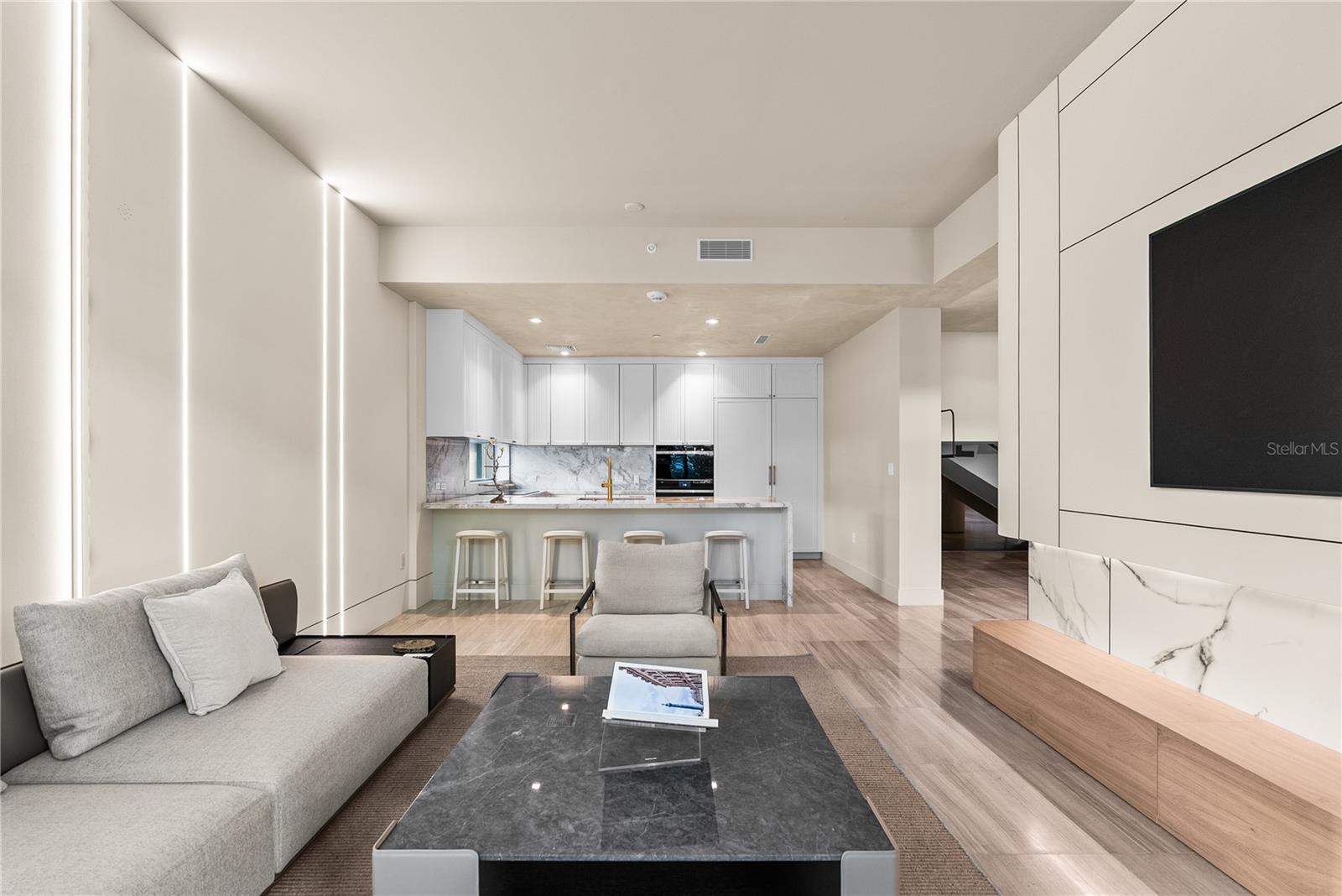 3020 W SANTIAGO ST #1 — photo 19