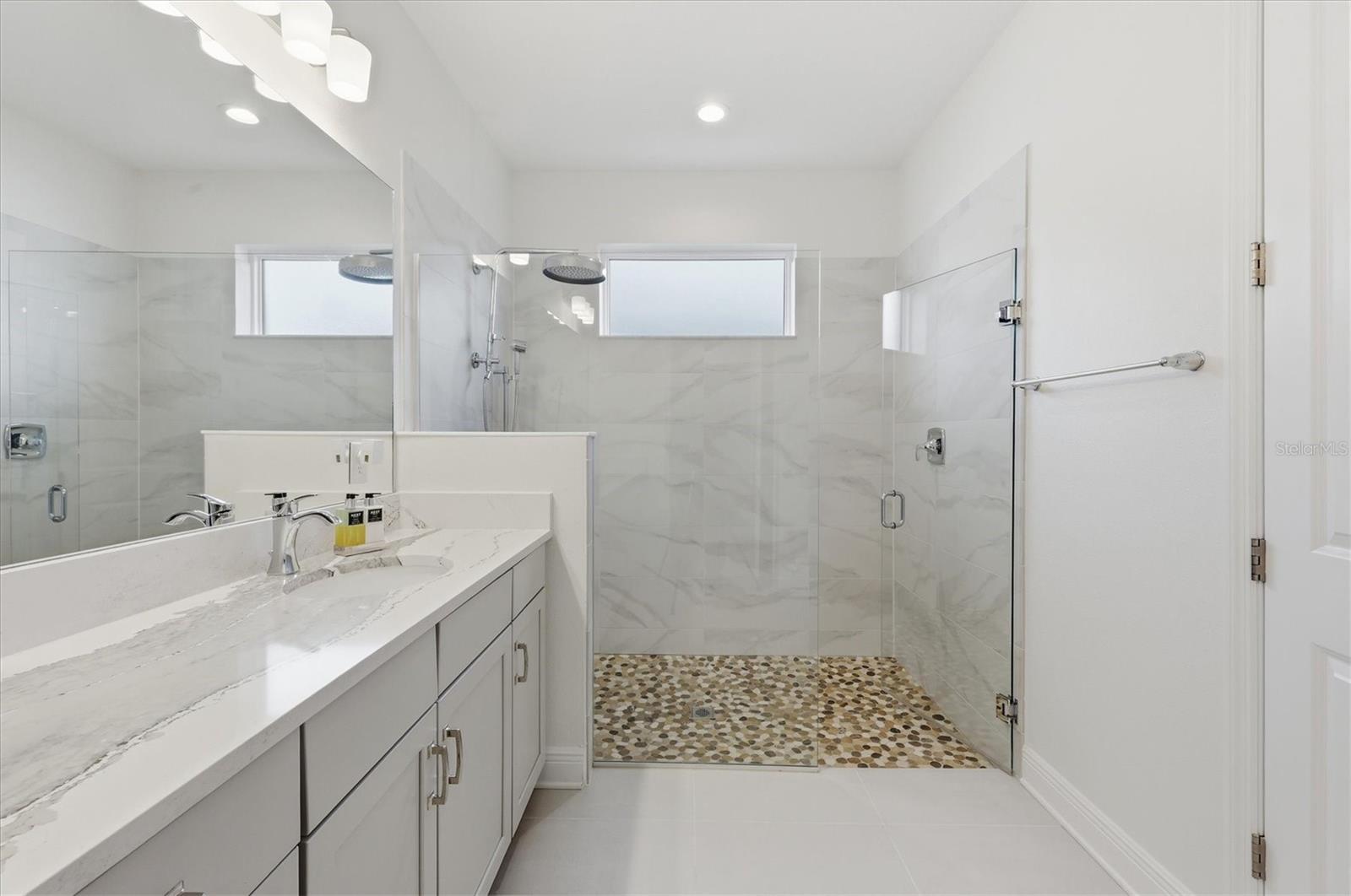 17727 SAVORY MIST CIR — photo 34