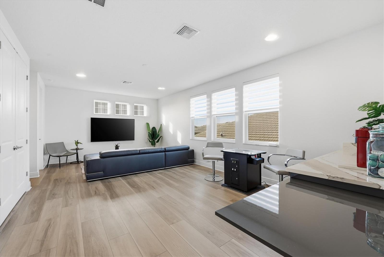 17727 SAVORY MIST CIR — photo 40