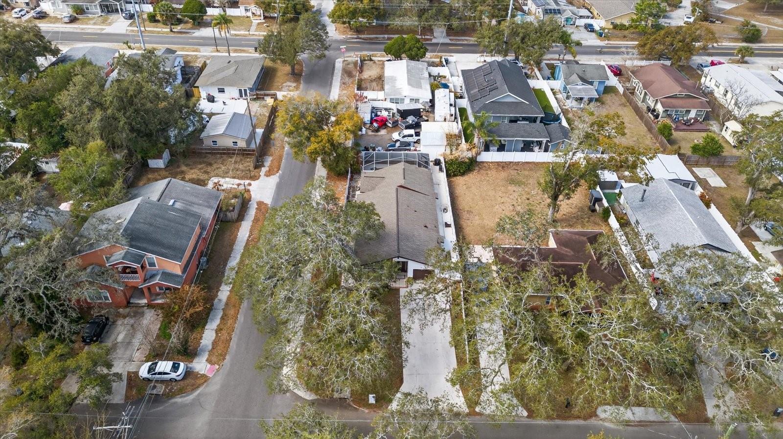 8902 N HAMNER AVE — photo 44