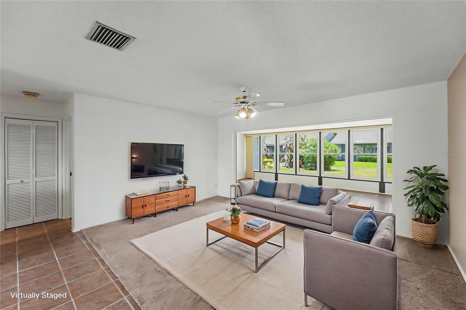 230 BALSAM DR — photo 4