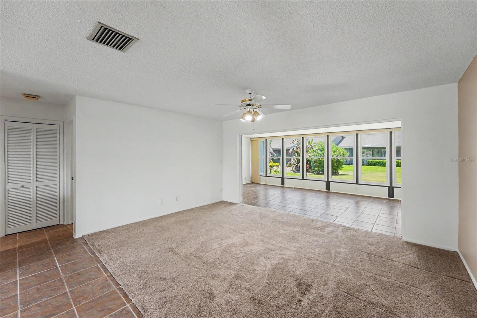 230 BALSAM DR — photo 5