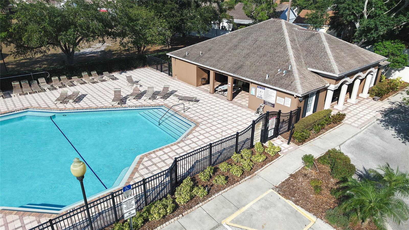 10510 EGRET HAVEN LN — photo 42