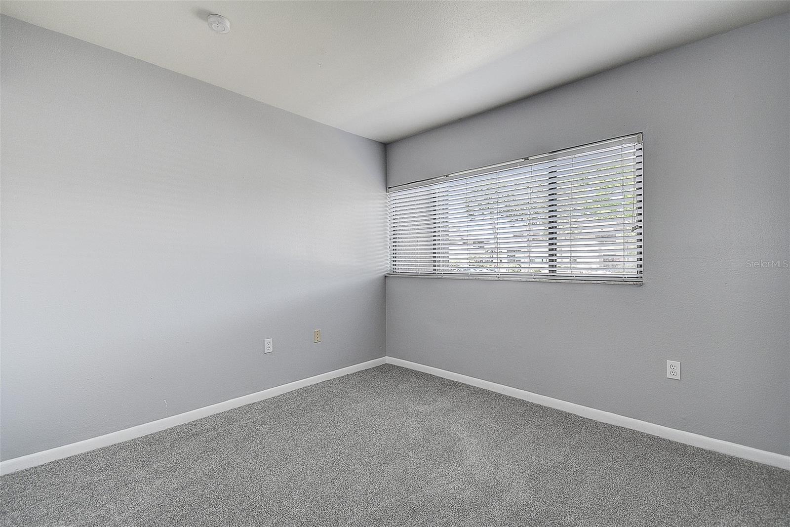 860 S VILLAGE DR N #106 — photo 23