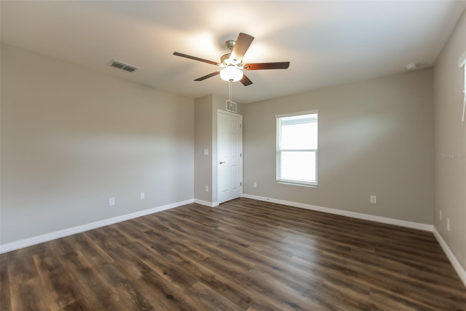 4208 WALL LN — photo 9