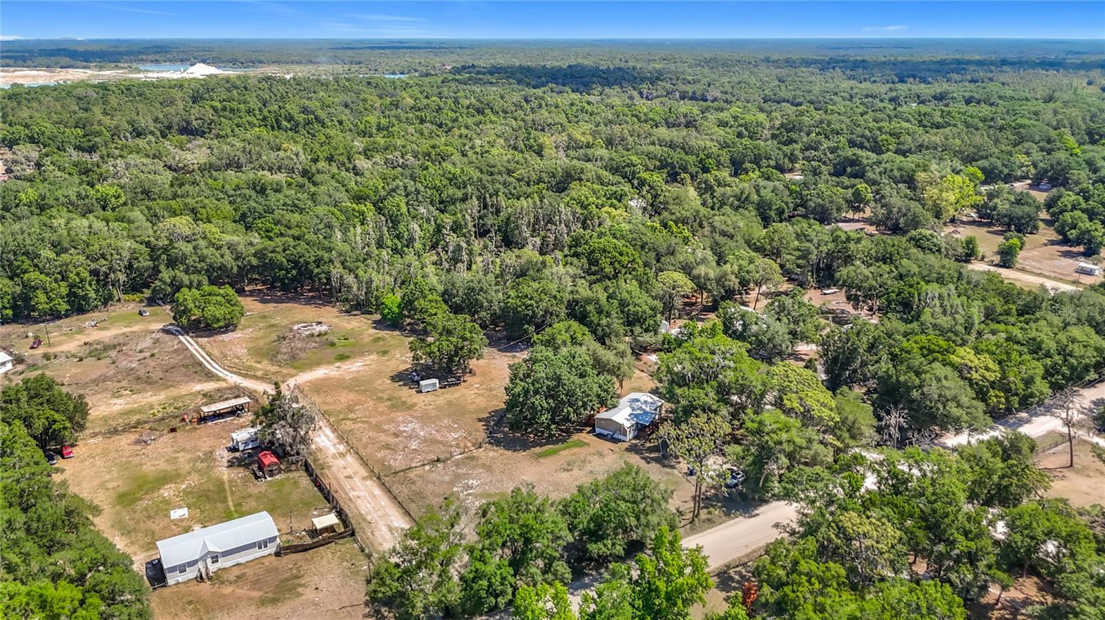 40949 JERRY RD — photo 46